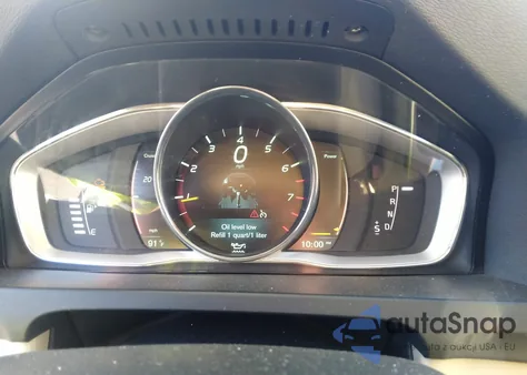 2015 Volvo S60 T5 Platinum z USA, uszkodzony, nr VIN YV126MFD8F1309916